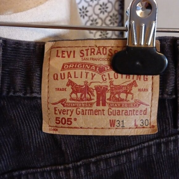 Levis 31 x 30 brown corduroy reg fit straight leg made in 2000 - Picture 3 of 6